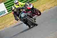 Vintage-motorcycle-club;eventdigitalimages;mallory-park;mallory-park-trackday-photographs;no-limits-trackdays;peter-wileman-photography;trackday-digital-images;trackday-photos;vmcc-festival-1000-bikes-photographs